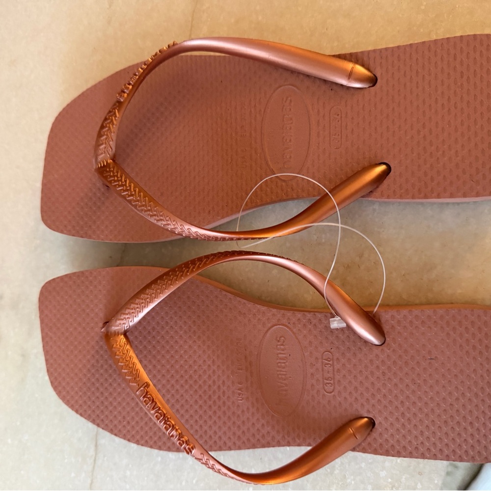 Havaianas Women's Slim Square Metallic Sandals